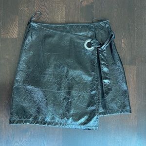 Faux leather mini skirt